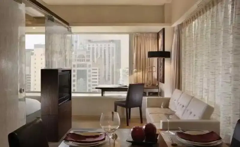 The Johnston Suites Hong Kong — фото 1