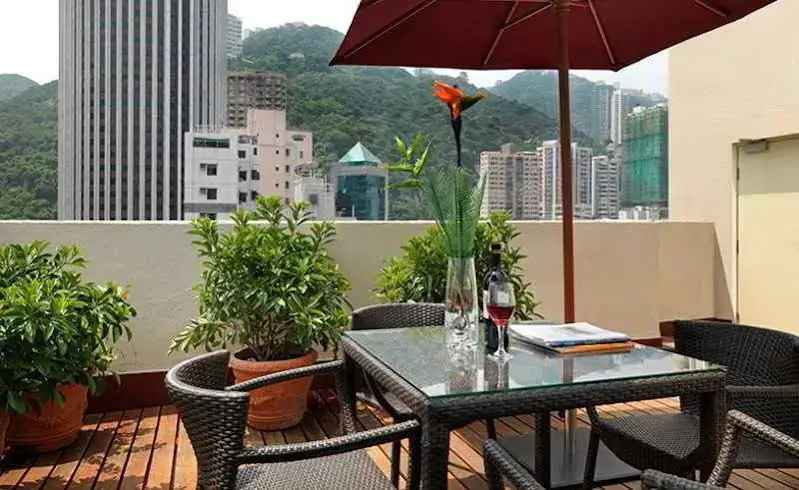 Гонконг: The Johnston Suites Hong Kong