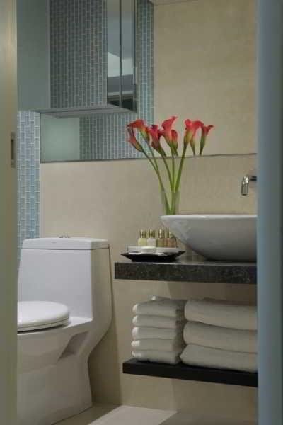 Гонконг: The Johnston Suites Hong Kong