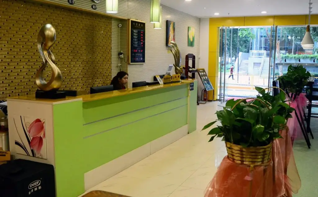 Шэньчжэнь: Shenzhen Xin Xiang Yue Inn