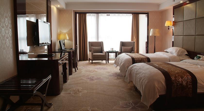 Shaanxi Huijin Business Hotel — фото 1