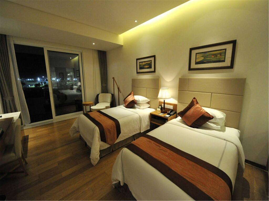 Mingshen Golf & Bay Resort Sanya — фото 1
