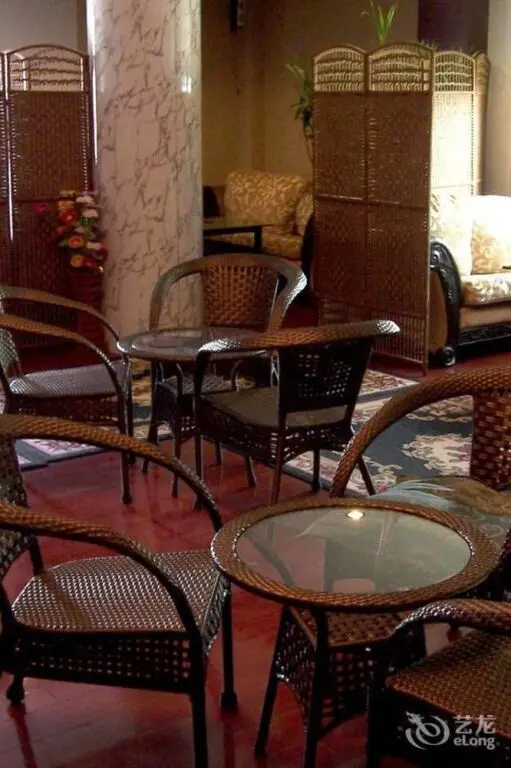 Циндао: Zhuhui Business Hotel - Qingdao