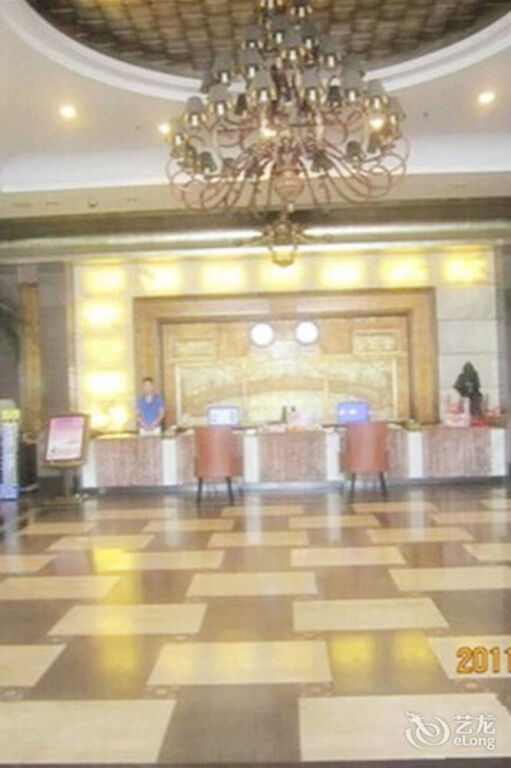 Циндао: Seine International Business Club
