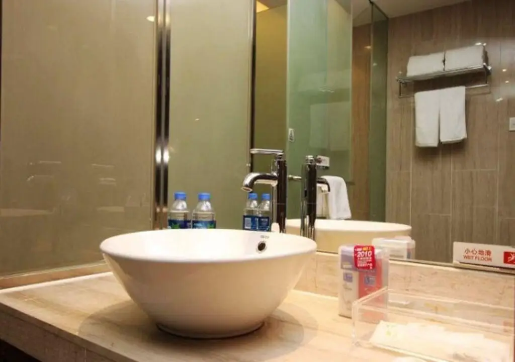 Фучжоу: Metropolo Fuzhou Taijiang