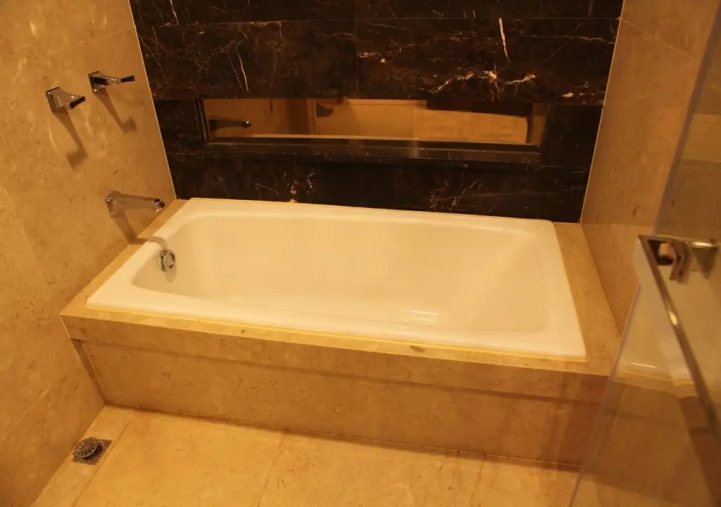 Гуанчжоу: Guangzhou Poly World Trade Center Apartment