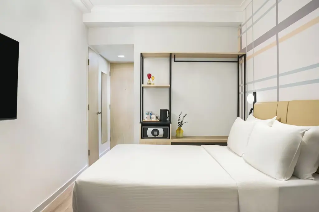 Гонконг: Отель Ying'nFlo, Wesley Admiralty, Hong Kong