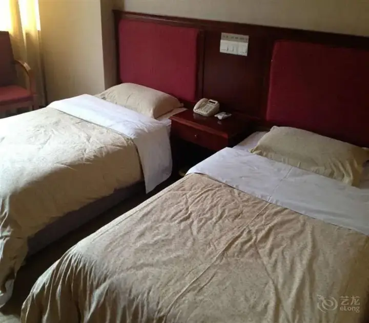 Гуанчжоу: Kaiserdom Hotel Ouzhuang Huayue