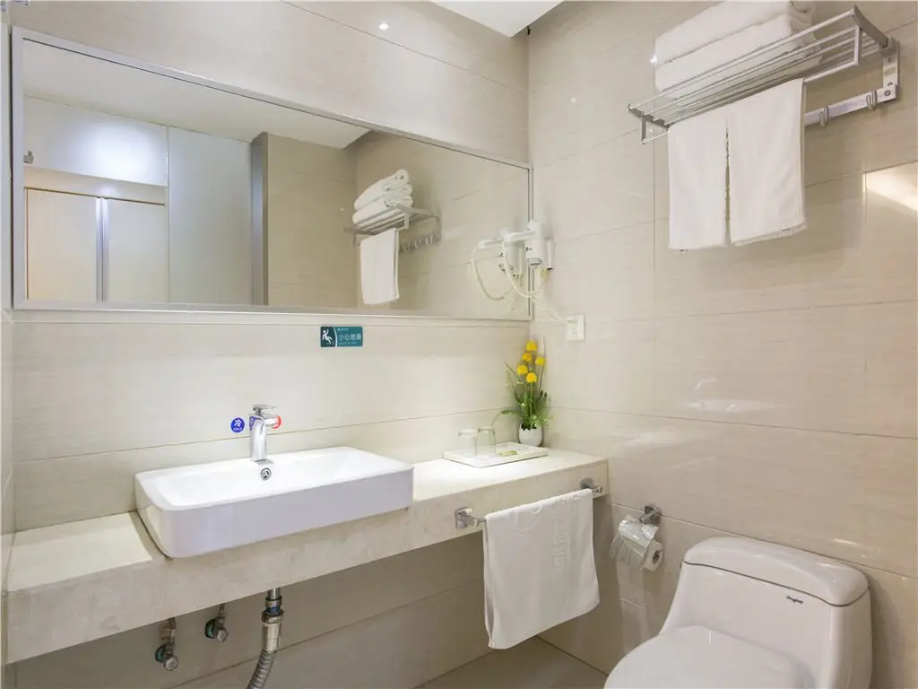 Гуанчжоу: Kaiserdom Hotel Huajian