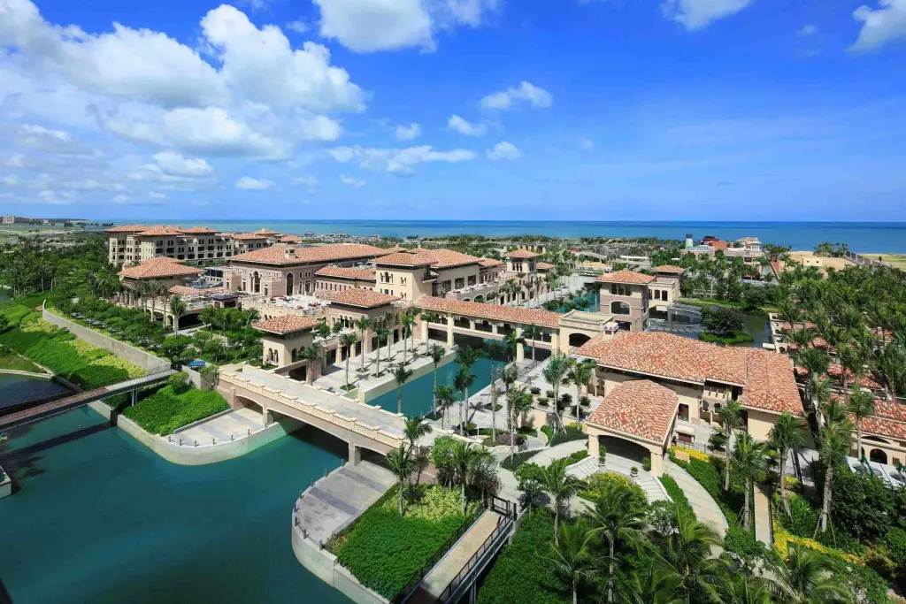 Ледун: Wyndham Grand Plaza Royale Hainan Longmu Bay