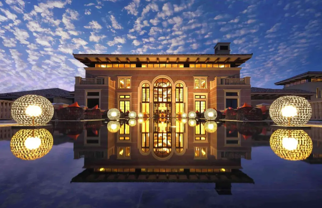Ледун: Wyndham Grand Plaza Royale Hainan Longmu Bay