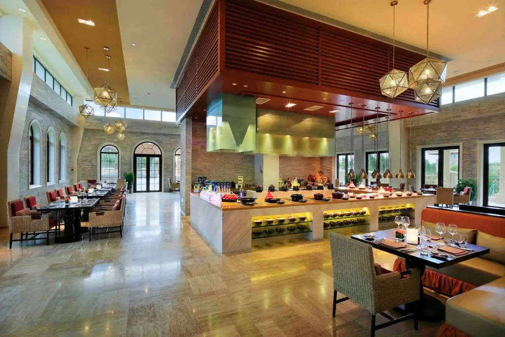 Ледун: Wyndham Grand Plaza Royale Hainan Longmu Bay
