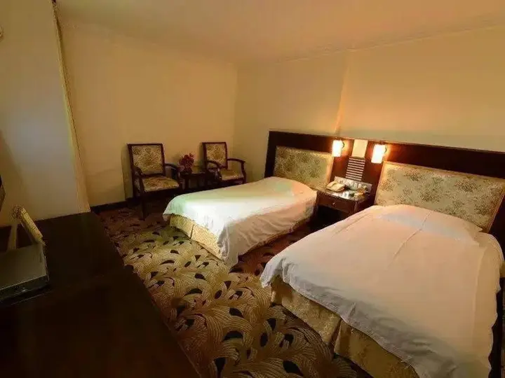 Гуанчжоу: Kaiserdom Hotel Ouzhuang