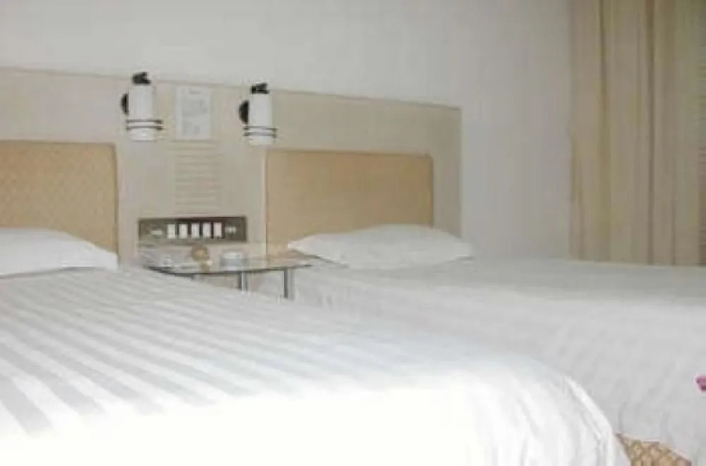 Гуанчжоу: Kaiserdom Hotel Ouzhuang