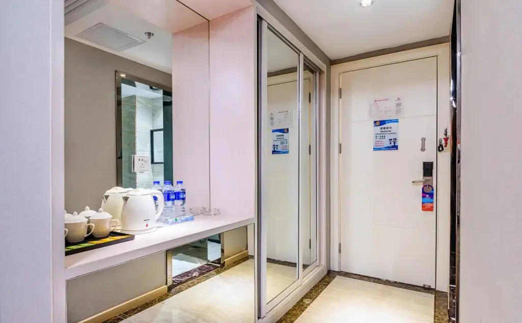 Гуанчжоу: Kaiserdom Hotel Airport Road