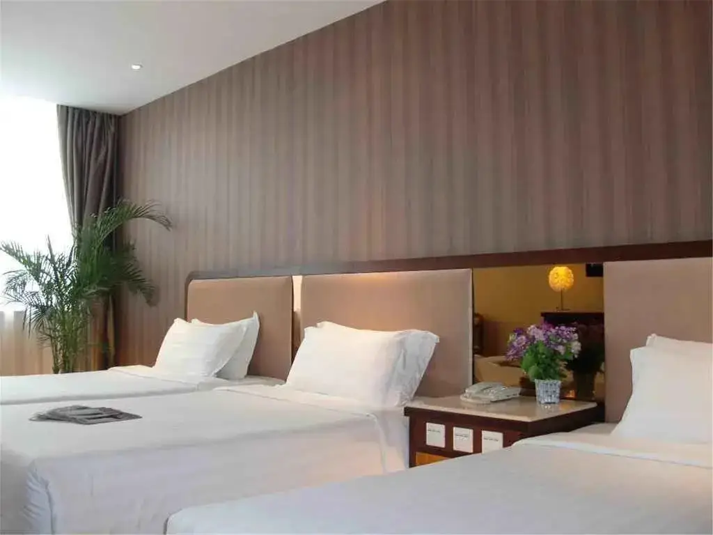 Чжухай: L Hotels (Lianhua Branch)