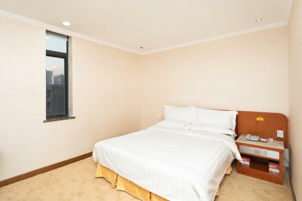 L Hotels (Lianhua Branch) — фото 1