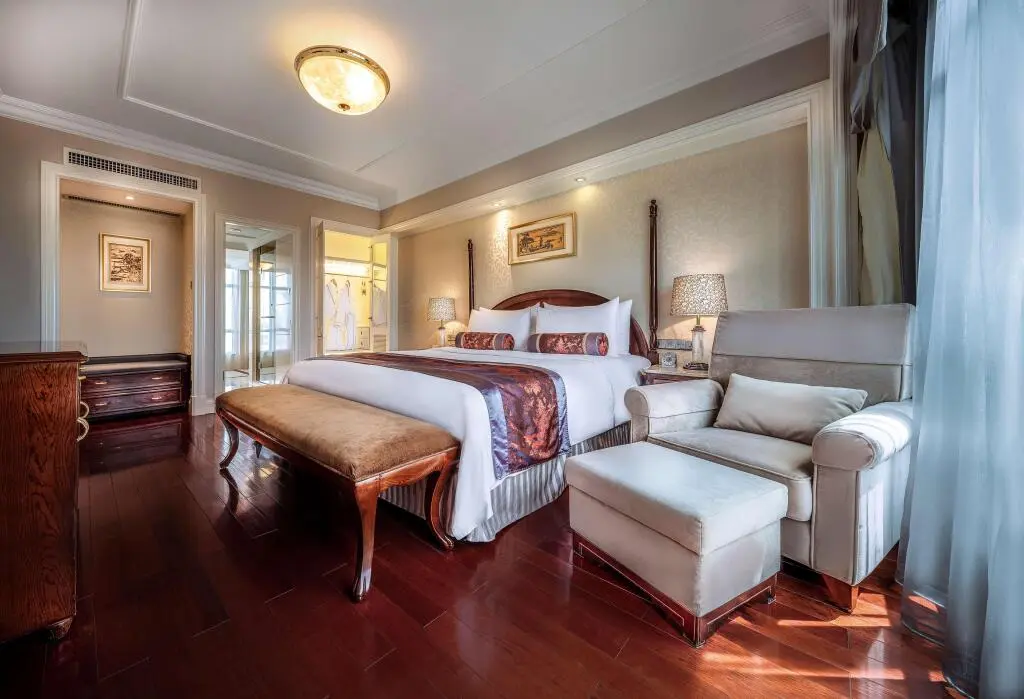 Куньмин: Kunming Green Lake Hotel