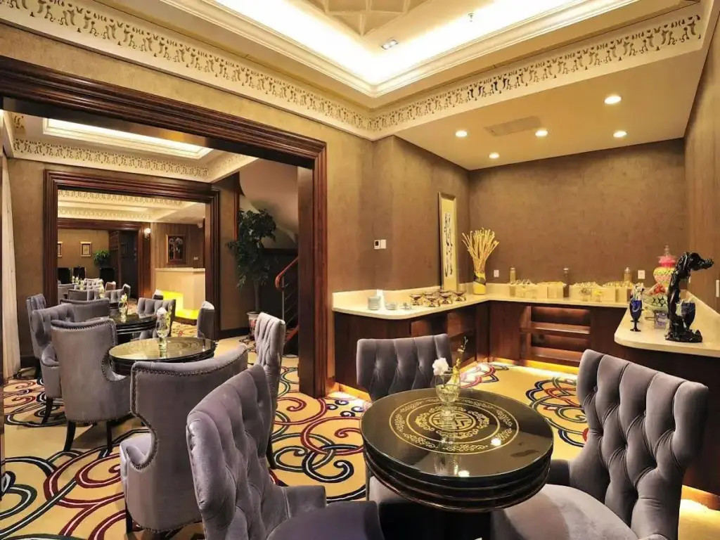 Хух-Хото: Inner Mongolia Magpies Bridge Hotel