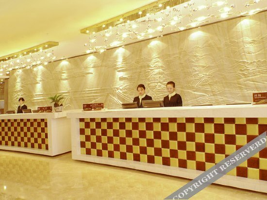 Three Gorges Dongshan Hotel — фото 1