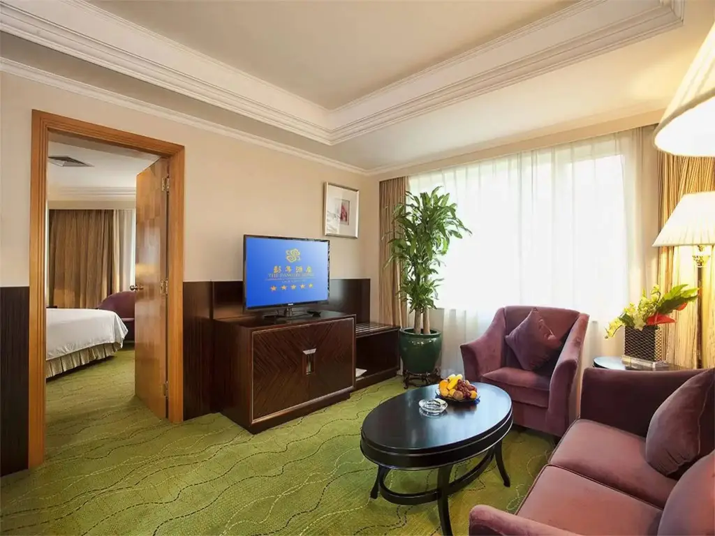 Шэньчжэнь: Renaissance Shenzhen Luohu Hotel