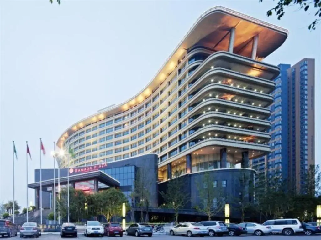 Ramada Plaza Chongqing North — фото 1