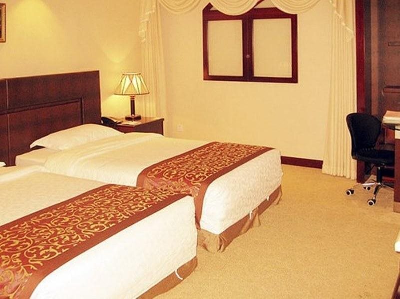 Пекин: Dahongmen International Exhibition Hotel