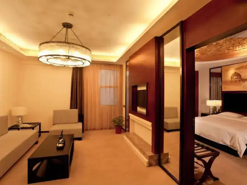 Гуйлинь: Ming Feng International Hotel
