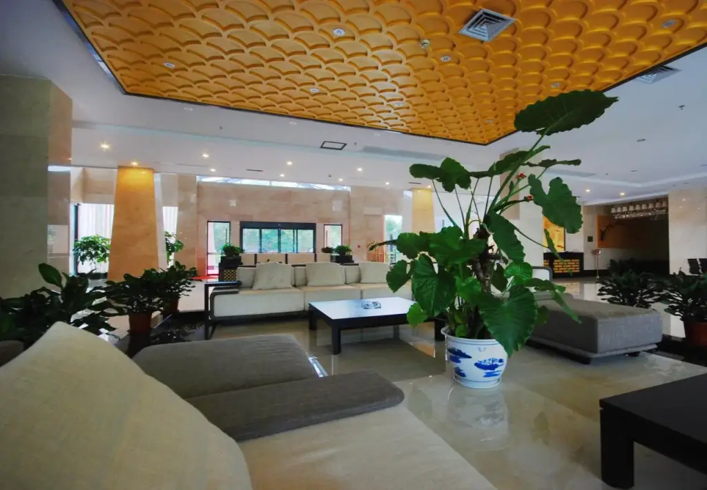 Гуйлинь: Ming Feng International Hotel