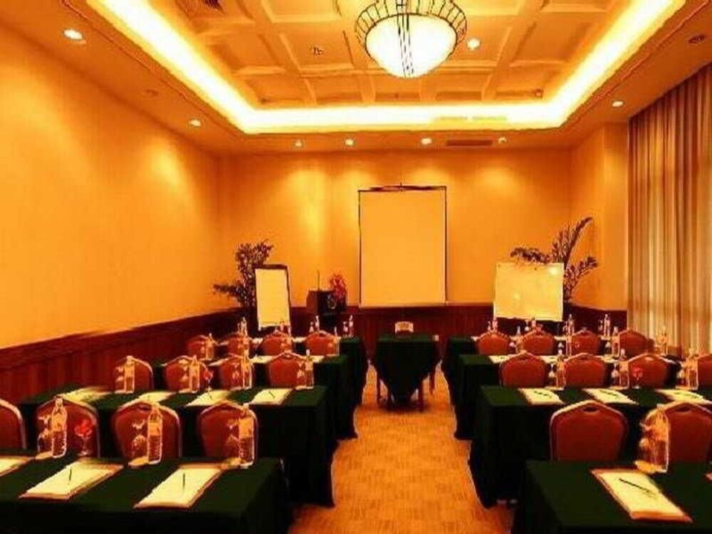Шанхай: Vienna Hotel Shanghai South Railway Station and Everbright