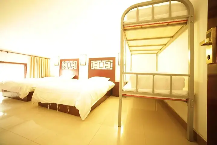 Чжэнчжоу: Kungfu Hostel(少林寺功夫客栈)