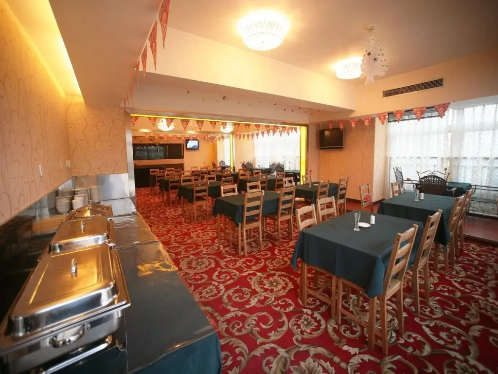Чэнду: Blessden City Hotel