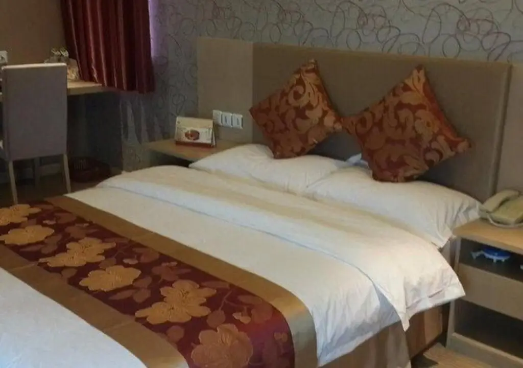 Чэнду: Rayne Holiday Hotel