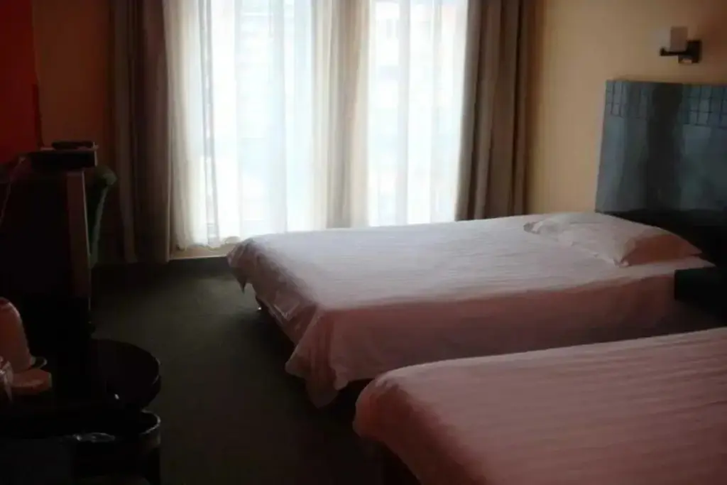 Шанхай: Motel 168 Shanghai Changping Road Branch