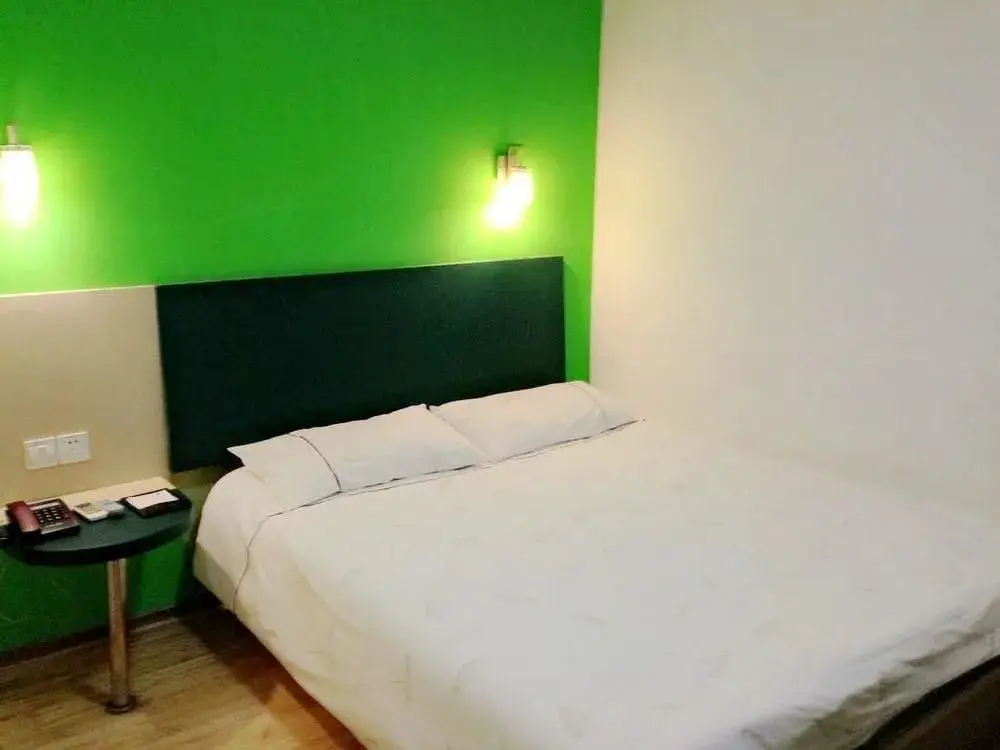 Шанхай: Motel 168 Shanghai Changping Road Branch