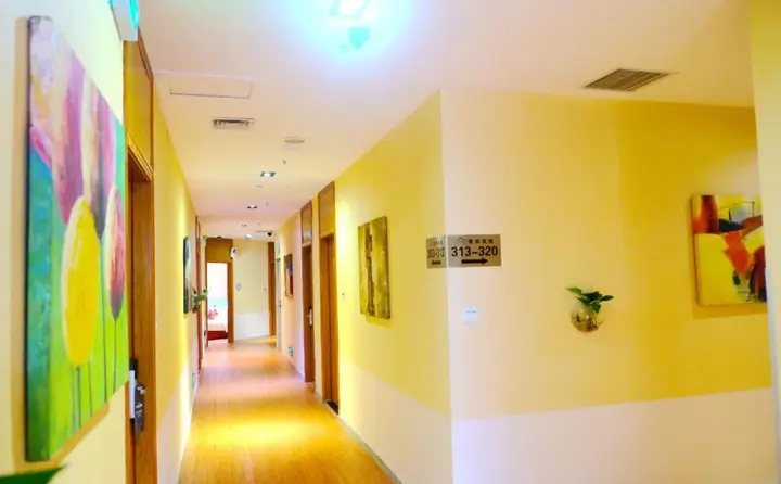 Шэньчжэнь: Shenzhen Lei Zhen Hotel