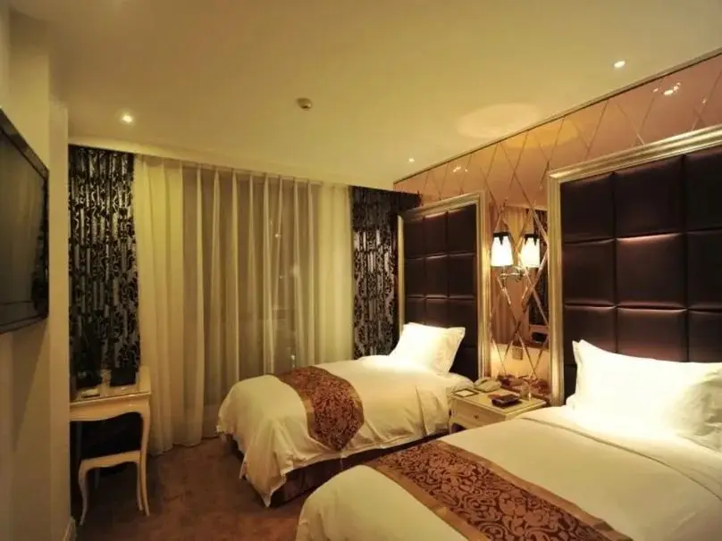 Далянь: Kailijia International Hotel
