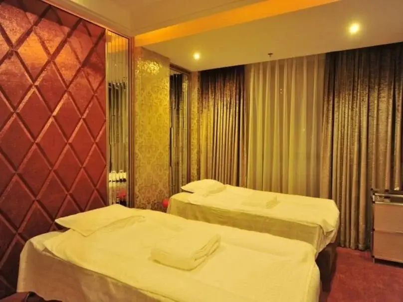 Далянь: Kailijia International Hotel