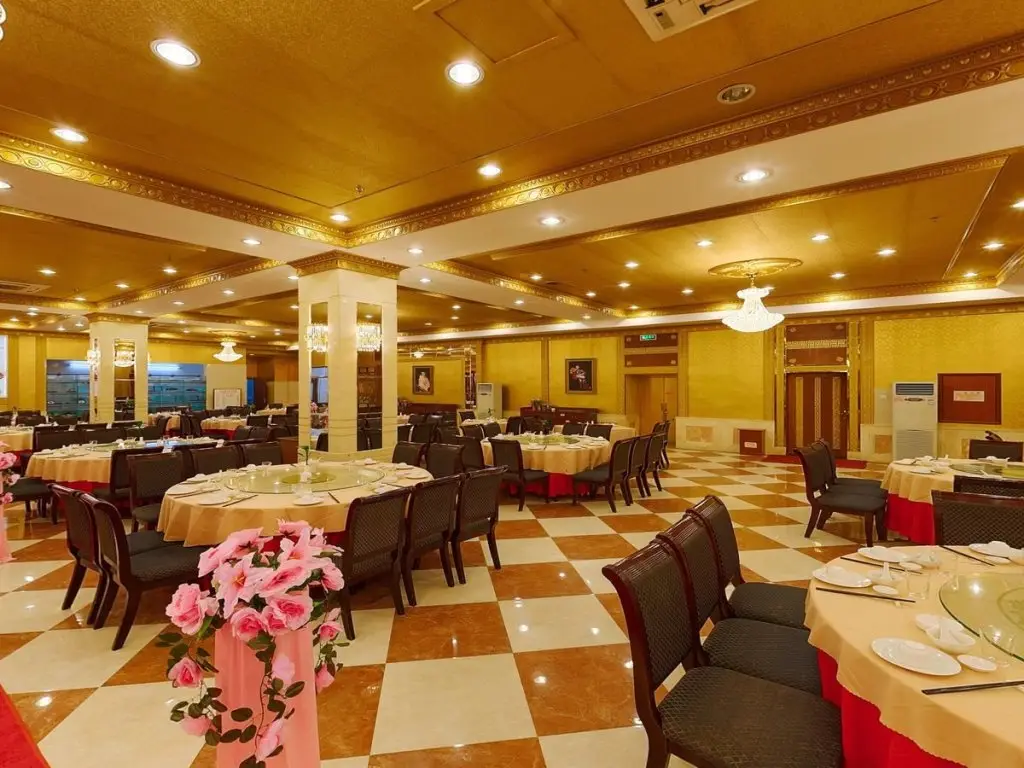 Санья: Harvest Qilin Hotel Sanya