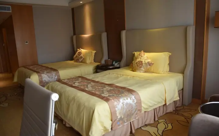 Дунгуань: South Grand China International Hotel