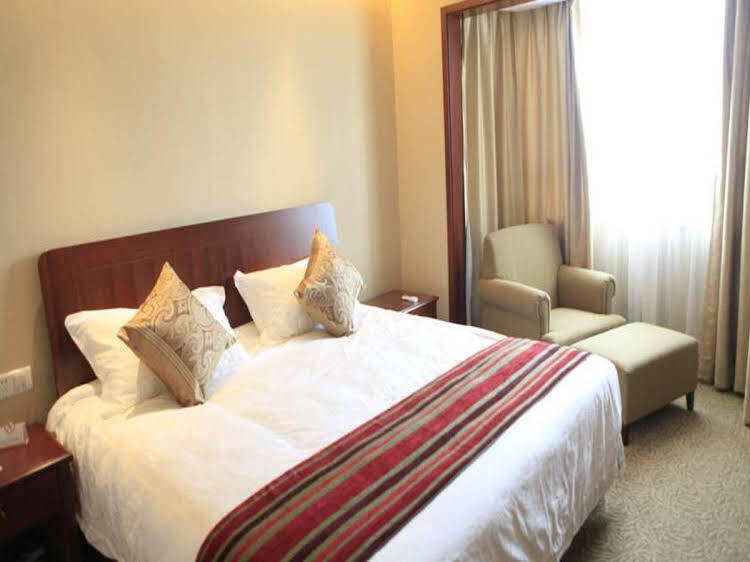 Шанхай: Donghua University Hotel