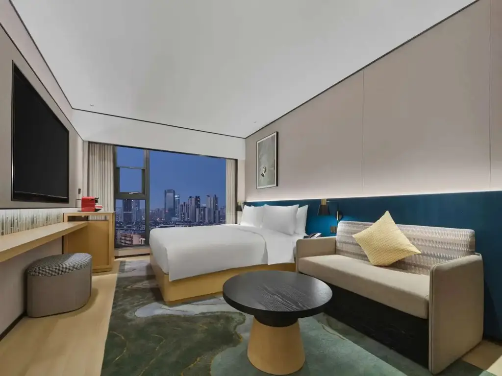 Hilton Garden Inn Chengdu Tianfu Panda Tower — фото 1