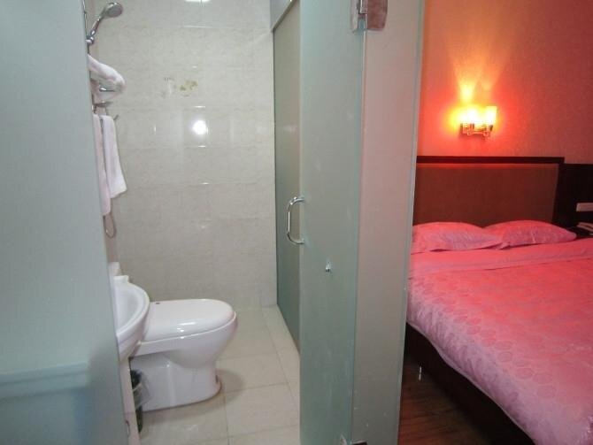Чэнду: Aijia Business Hotel Chengdu Airport