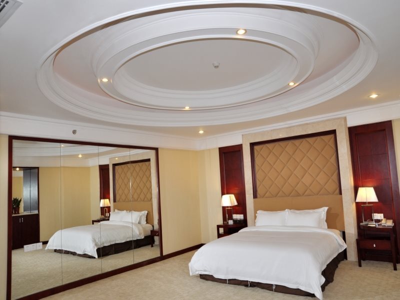 Фошань: Ceramics International Hotel