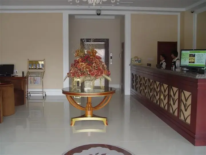 Наньтун: Greentree Inn Nantong Haian Bus Station Express Hotel