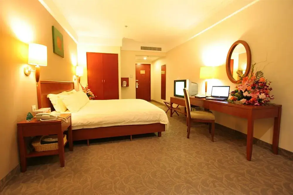 Наньтун: Greentree Inn Nantong Haian Bus Station Express Hotel