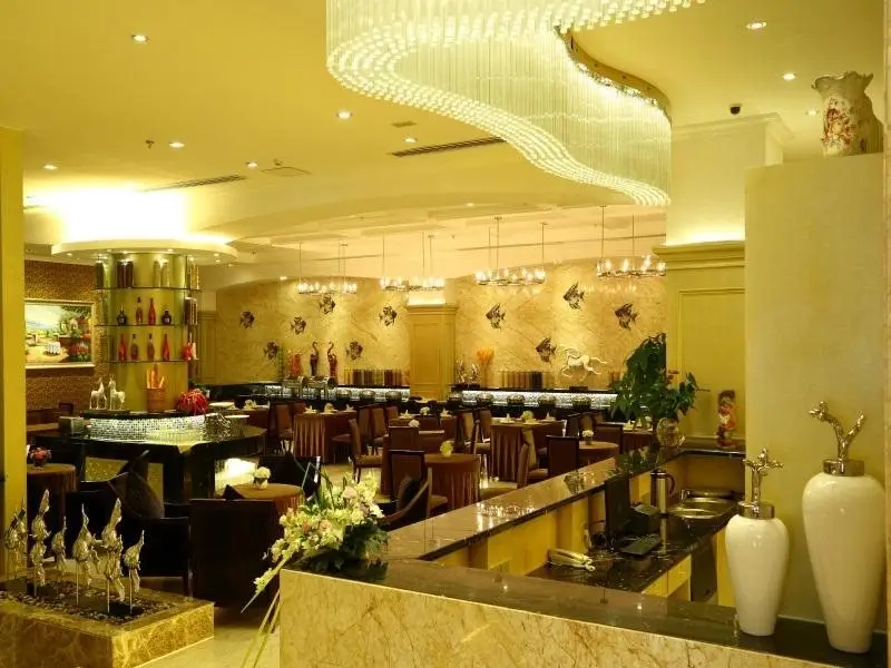 Чэнду: Sofis National Hotel Chengdu