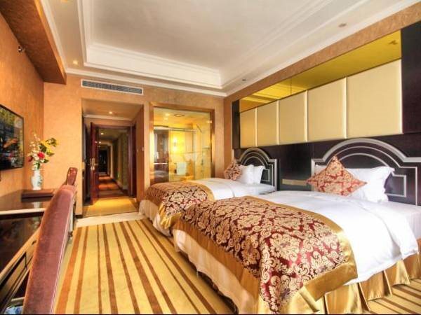 Чэнду: Sofis National Hotel Chengdu