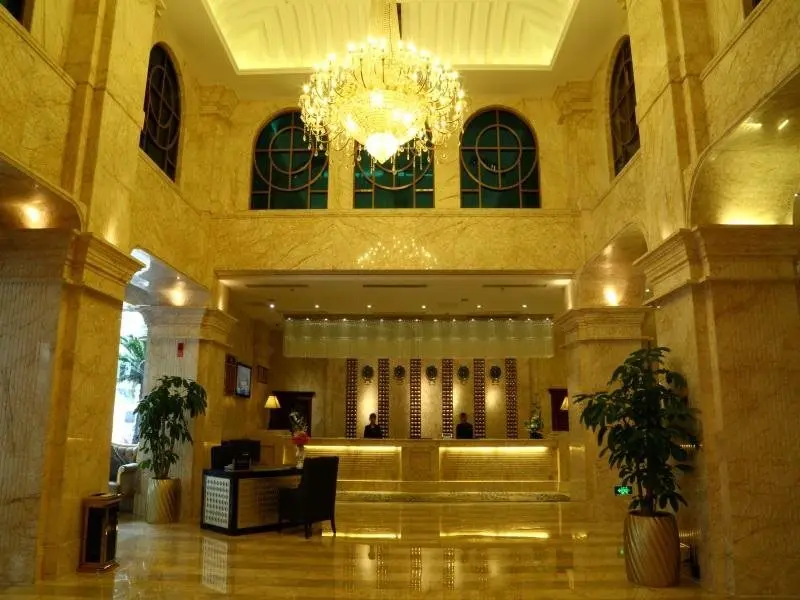 Чэнду: Sofis National Hotel Chengdu