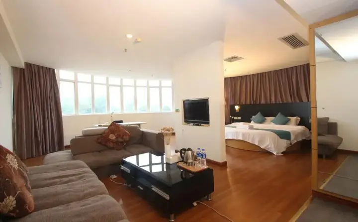 Гуанчжоу: Guangzhou Yi An Business Hotel